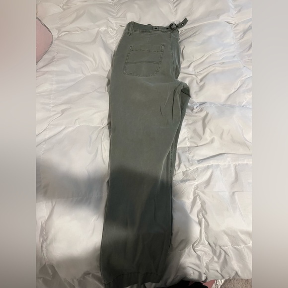 Old Navy camo green pants. - Picture 3 of 5